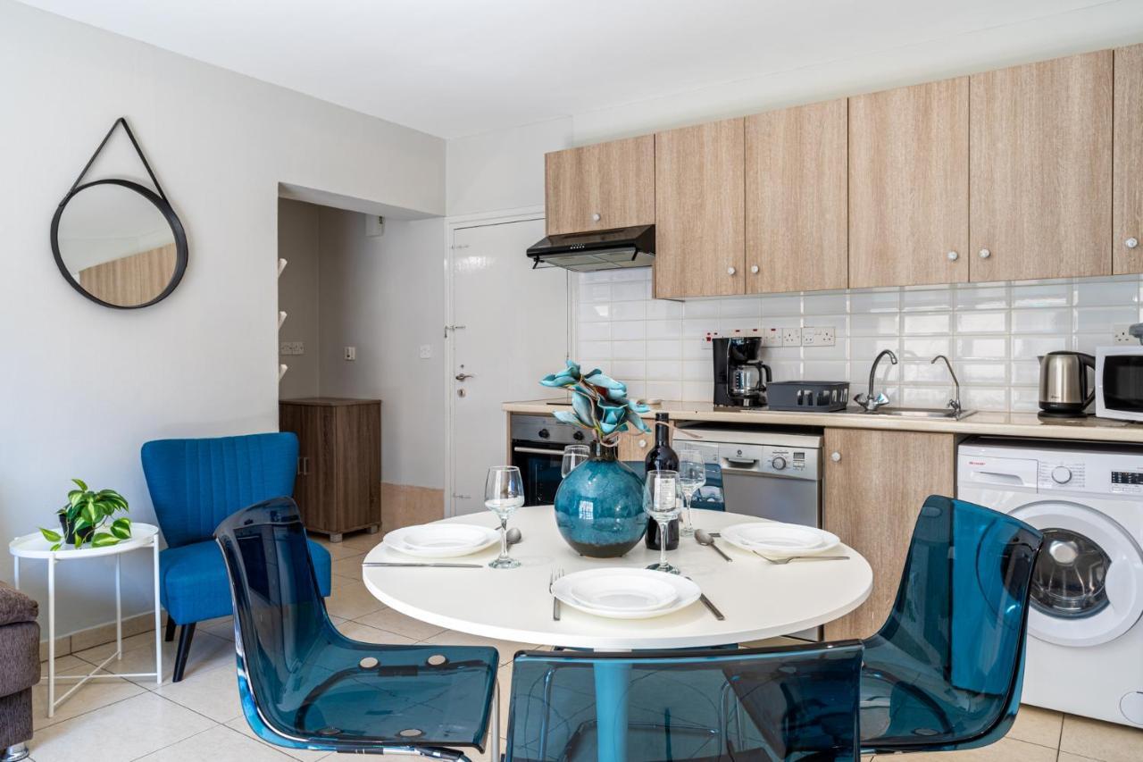 Gitane 1-Bedroom Apartment In Larnaca Buitenkant foto